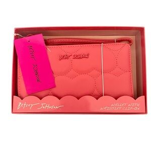 Betsey Johnson NWT in box pink heart wallet